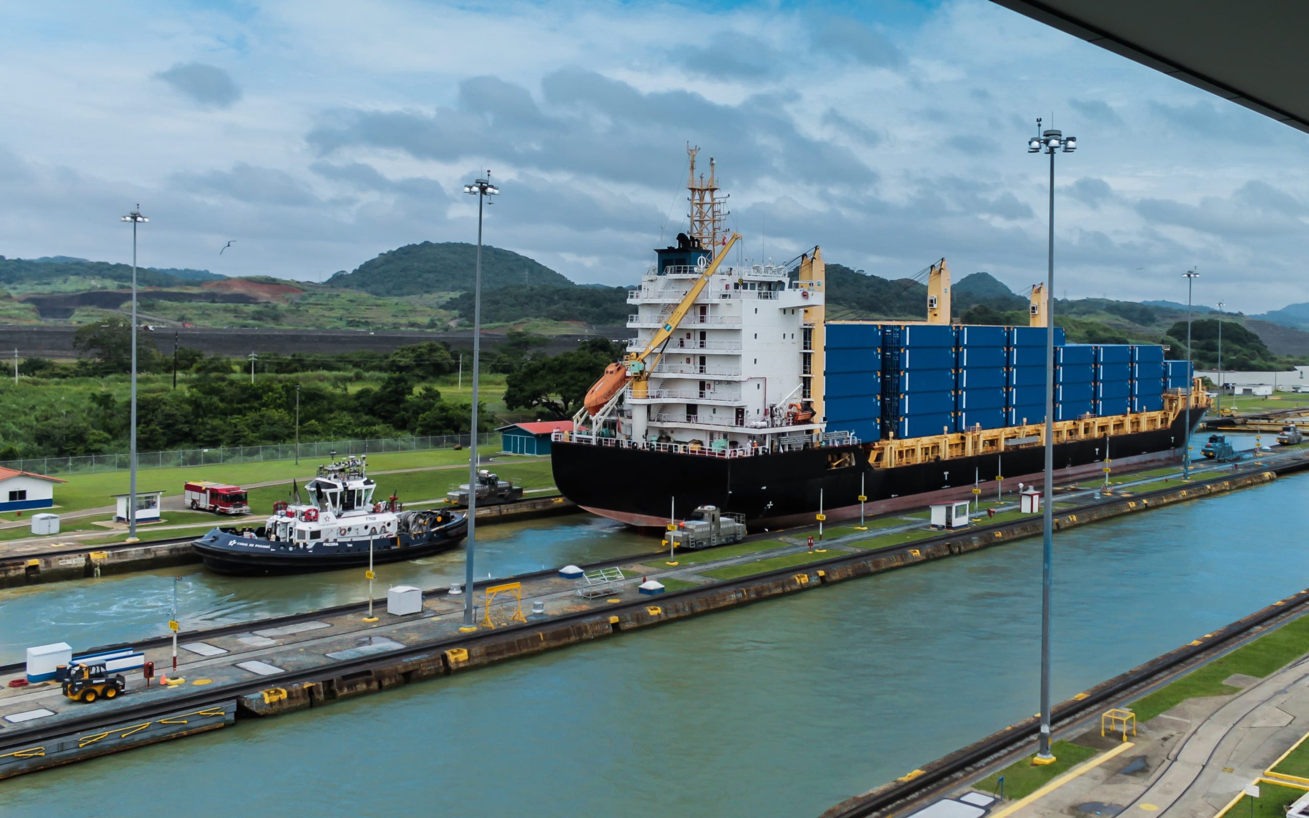 Maximize Your Logistics Strategy with Our FTZs in the USA & Panama